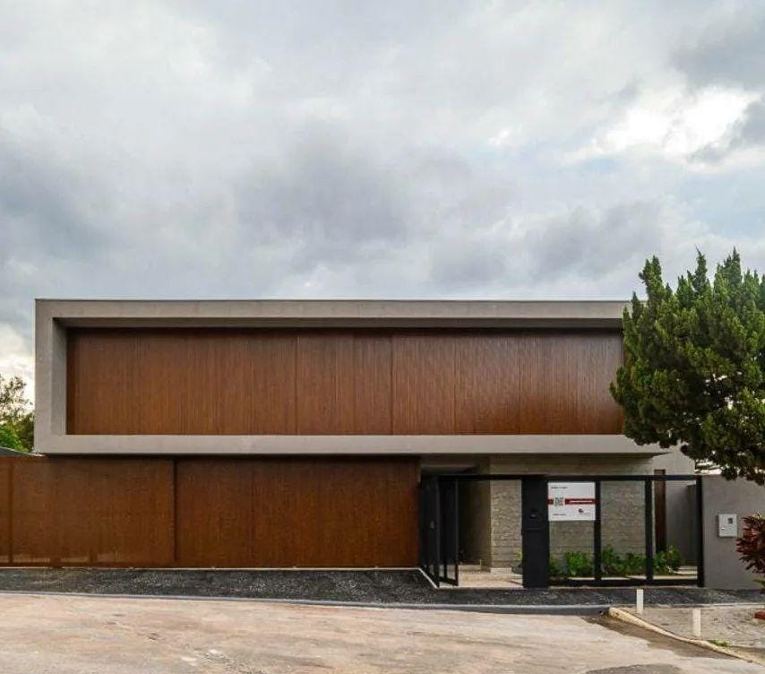 WhatsApp Image 2025-11-17 at 02.12.14